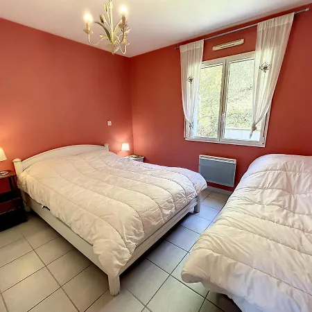 Maison Jullouville, 5 Pieces, 6 Personnes - Fr-1-361-465 Nyaraló *