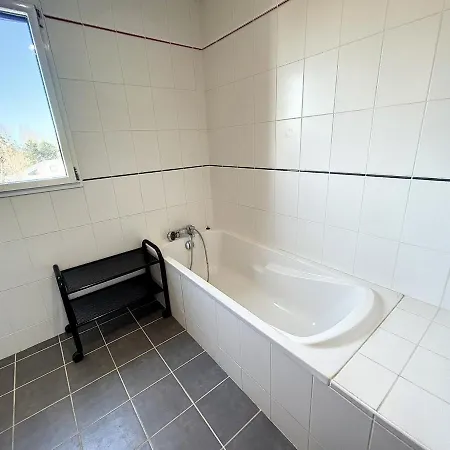Nyaraló Maison Jullouville, 5 Pieces, 6 Personnes - Fr-1-361-465